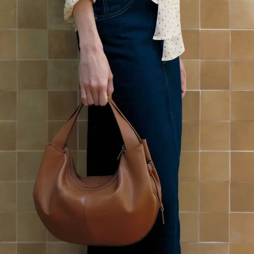 [BUNJANG] Joy Gryson Curve Tote Bag (Shoulder Bag) / ''새상품을 50%'' 에 구매하세요ㅡ조이그라이슨 커브 토트백(숄더백)