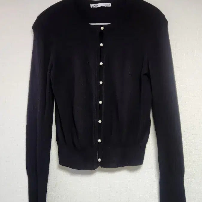 [BUNJANG] ZARA Pearl Button Cardigan Black M / 자라 ZARA 진주 단추 가디건 블랙 M