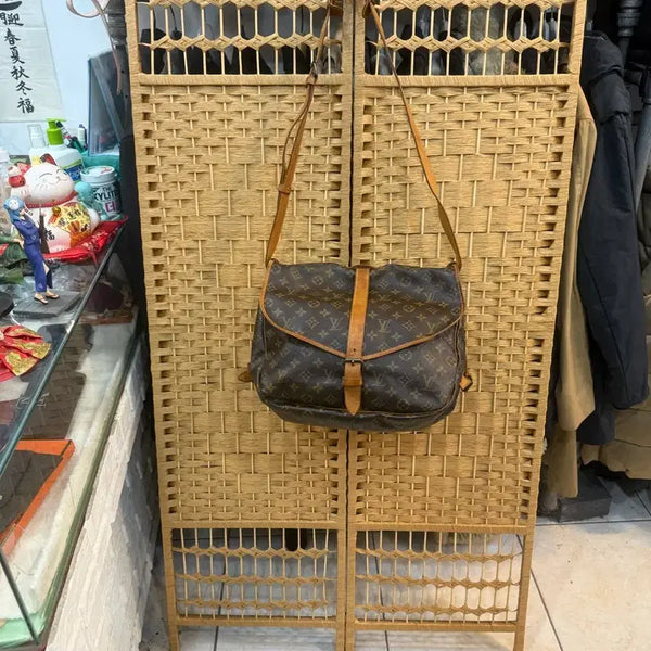 [BUNJANG] Louis Vuitton Saumur Crossbody Bag / 정품 루이비통 소뮈르 크로스백 팝니다