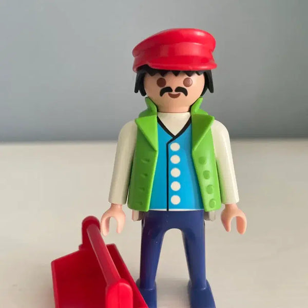 [BUNJANG] Playmobil Red Hat Potbelly Mustache Man / 중고 플레이모빌 빨간 모자 배 나온 콧수염 아저씨