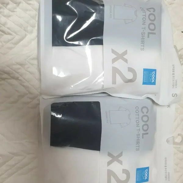 [BUNJANG] SPAO Cool Tech Cotton T-shirt 2-Pack (Black/White) / 스파오쿨테크 코튼 반팔티 2매 세트 (블랙/화이트)