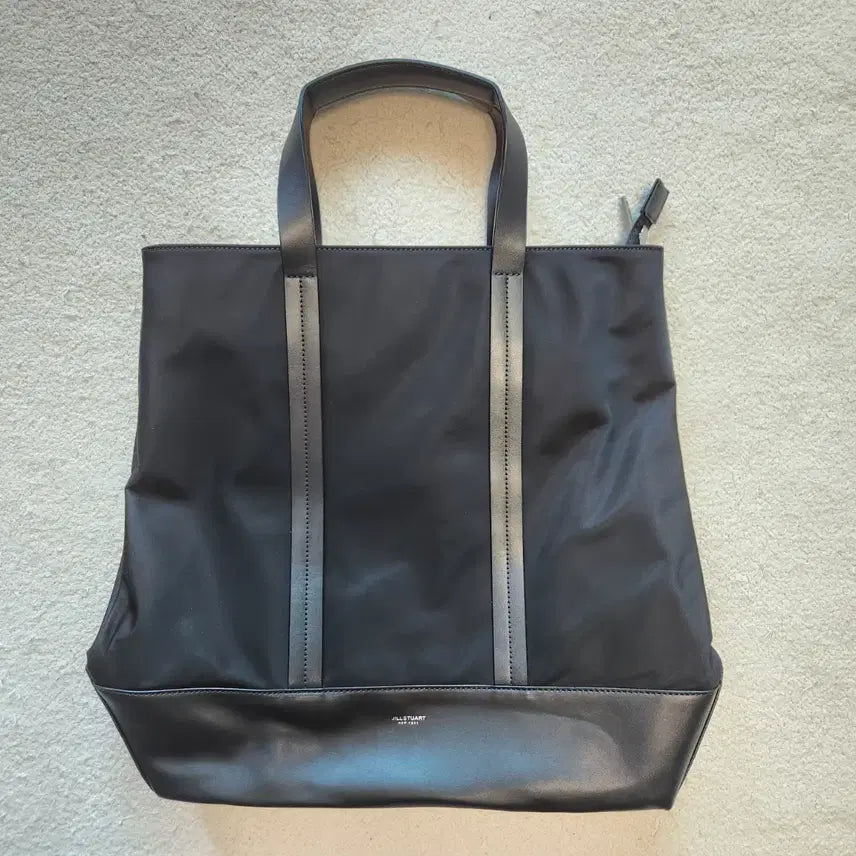 [BUNJANG] JILLSTUART NEW YORK Logan Black Tote Bag / [가격조정] 질스튜어트 뉴욕 로건 블랙 토트백