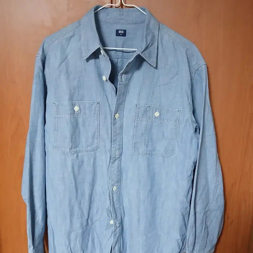 [BUNJANG] Uniqlo Light Blue Denim Shirt / 유니클로 셔츠 연청색 남방