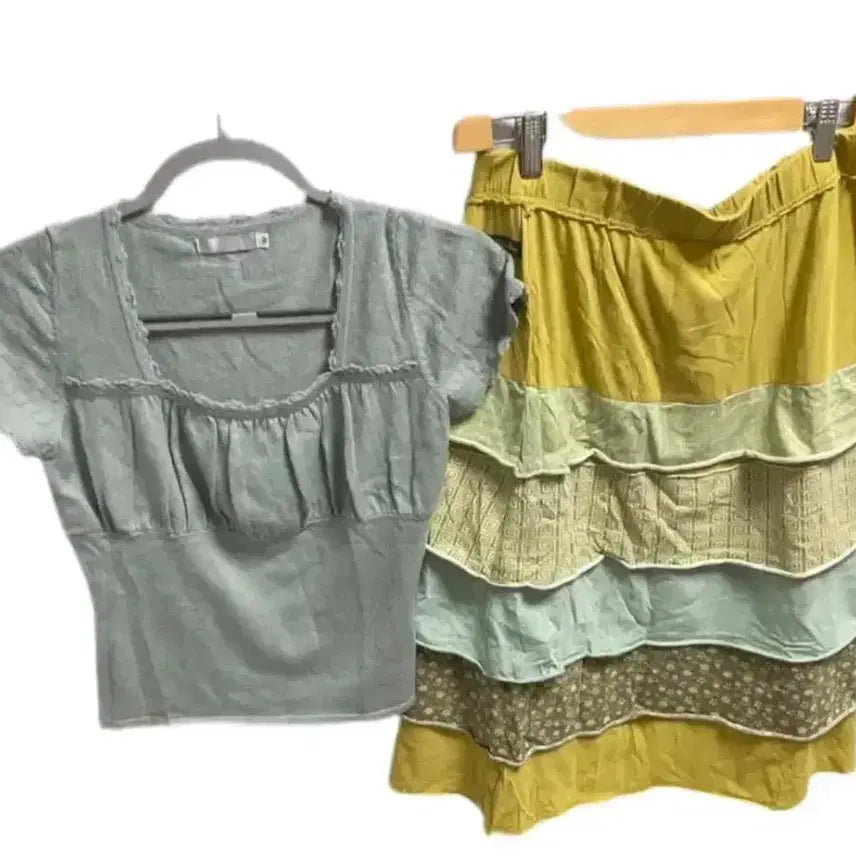 [BUNJANG] Jigune Camome Mountain Villa Coordination Set / 핏 대장 하구미 코디셋세트 지구네 카모메산장 지구샵