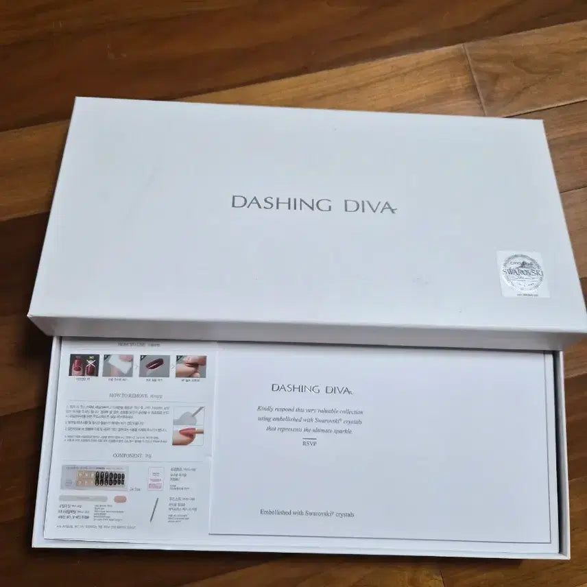 [BUNJANG] Dashing Diva Magic Press Nail Tips Set with Swarovski Crystals / 데싱디바
