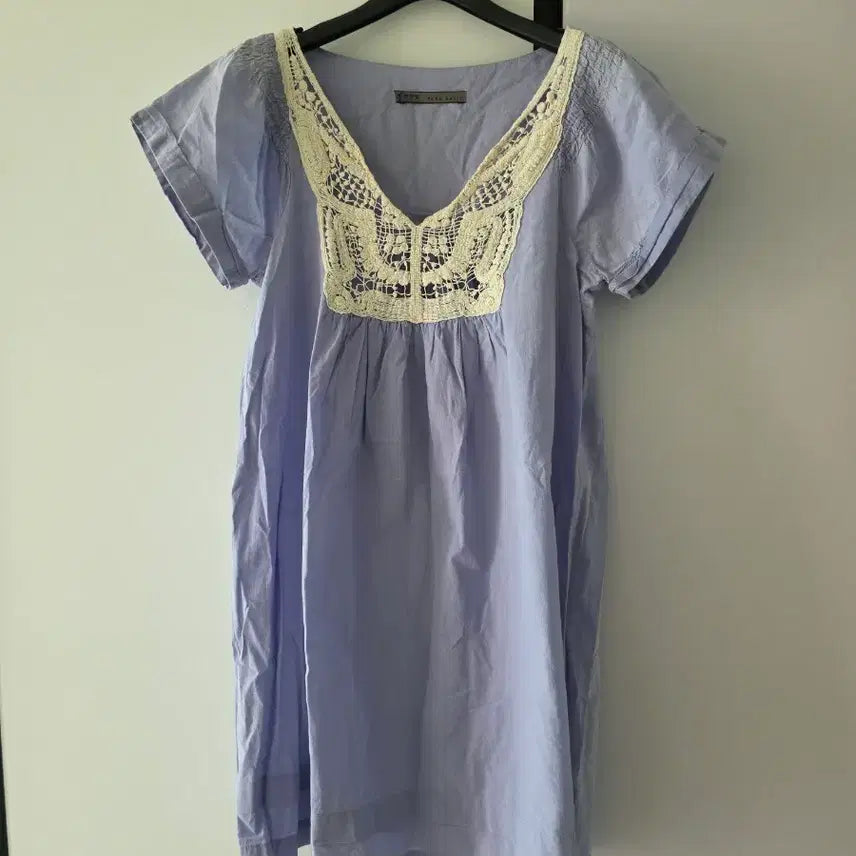 [BUNJANG] Zara Blue Lace Trim Cotton Blouse / 자라 블라우스