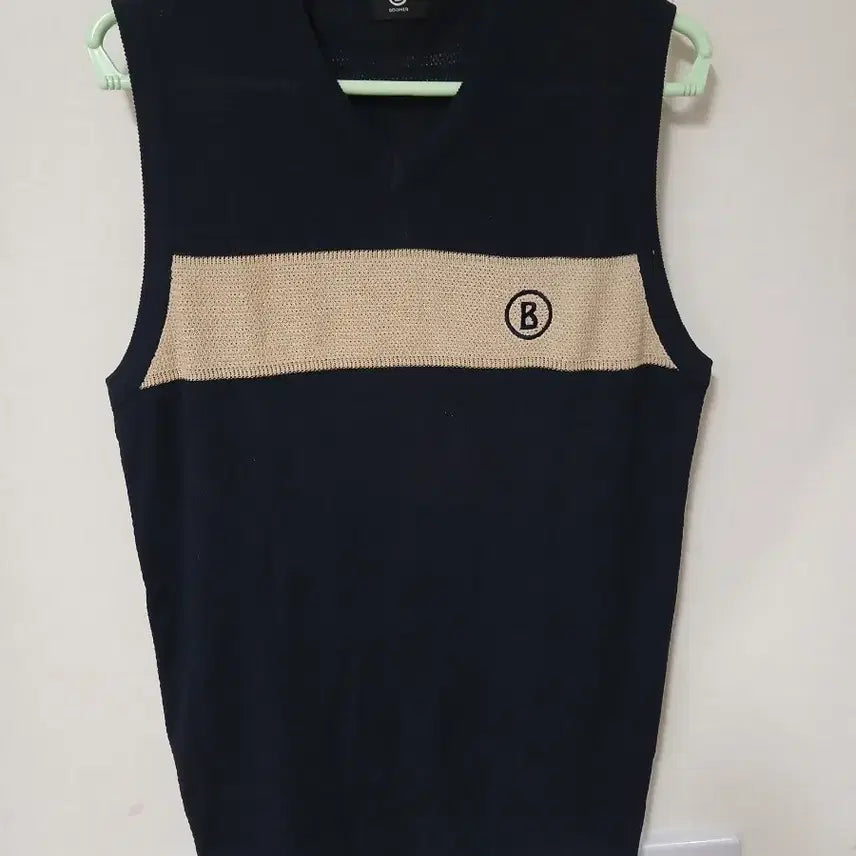 [BUNJANG] Bogner Men's Knit Vest Navy Beige / BOGNER 남성 니트 조끼 네이비 베이지
