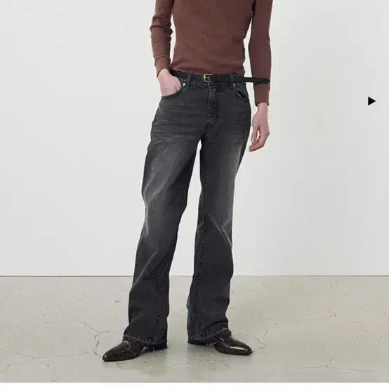 [BUNJANG] Tonywack Flare Denim Pants / 토니웩 플레어 데님
