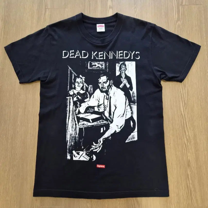 [BUNJANG] Supreme Dead Kennedys 14SS T-Shirt Black / 슈프림 데드케네디 14SS 반팔 블랙