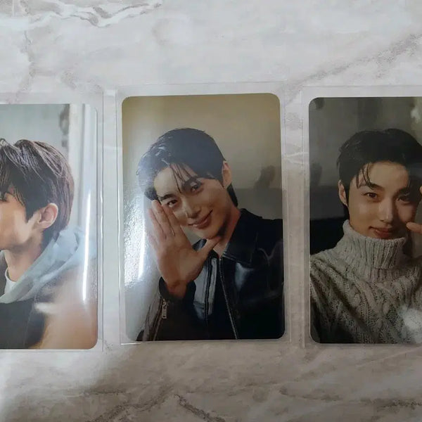 [BUNJANG] Byun Woo Seok Giordano Photocard Bundle Set / 변우석 지오다노포카 세트 2종