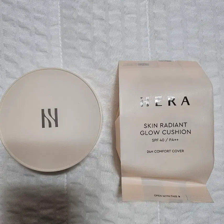[BUNJANG] Hera Skin Radiant Glow Cushion SPF50+ PA++++ 13N1 Vanilla (Original + Refill) / 헤라 스킨 래디언트 글로우 쿠션 13N1 바닐라 본품+리필