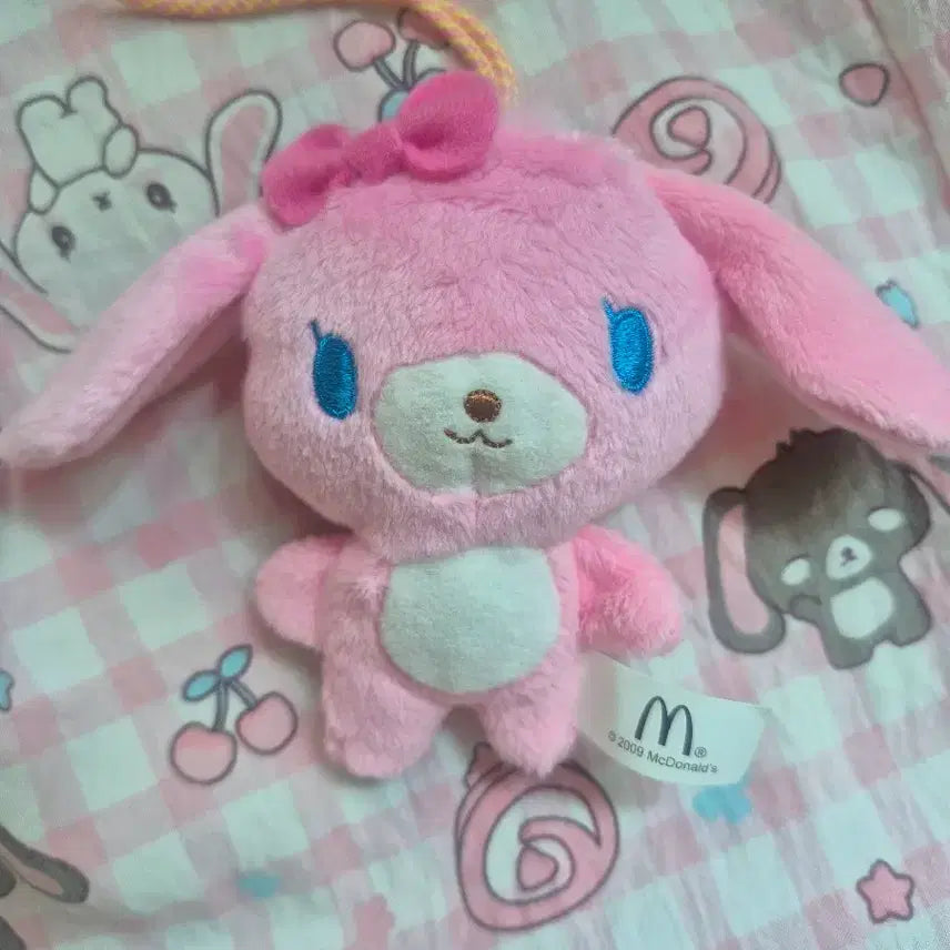 [BUNJANG] McDonald's Happy Meal Momo Usa Doll / 해피밀 모모우사 인형