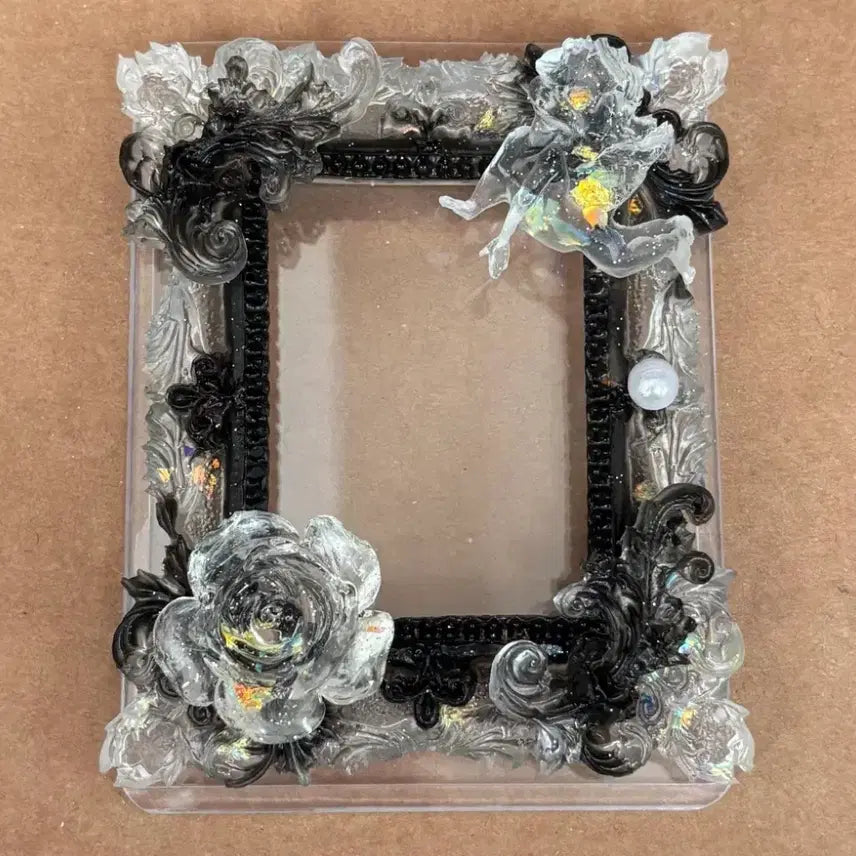 [BUNJANG] Black & White Flower Photocard Holder / 블랙&화이트 플라워 탑꾸 / 탑로더 포카홀더