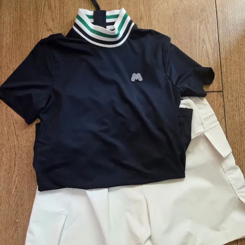 [BUNJANG] Martin Golf Navy Women's Golf Wear Top Size S / 마틴골프 네이비 s