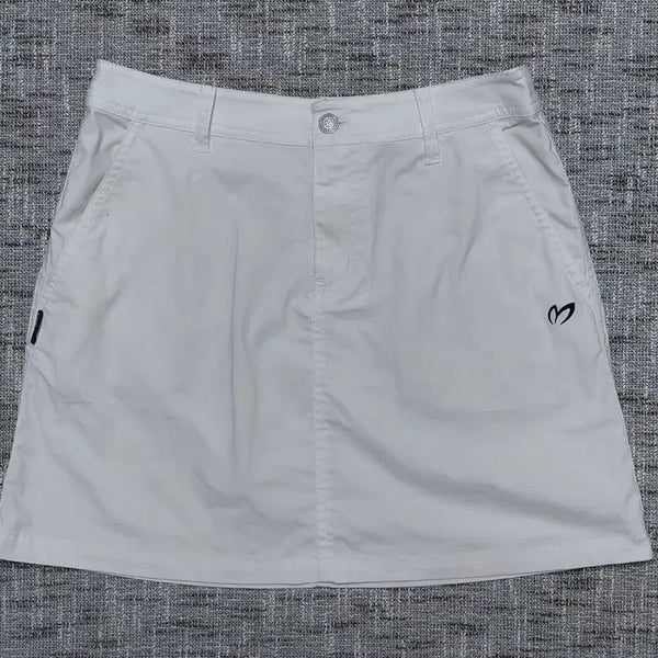 [BUNJANG] Master Bunny Edition Women's Golf Skirt White Size 1 / [정품] 마스터바니 에디션 여성 골프 스커트 (화이트/1사이즈/55)