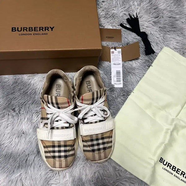 [BUNJANG] Burberry Check Sneakers (Size 41) / [풀구성/41size]버버리 체크 스니커즈