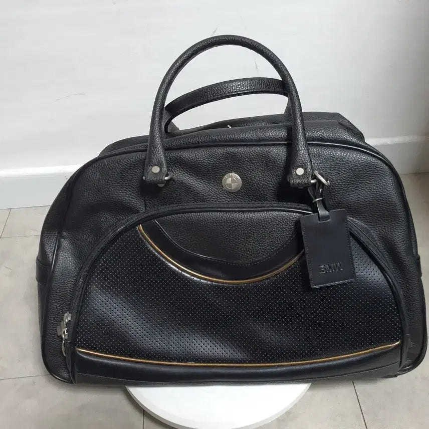 [BUNJANG] BMW Golf Leather Boston Bag / BMW 골프 가죽 보스턴백