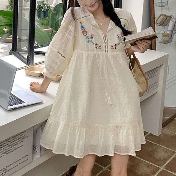 [BUNJANG] Cotton Flower Embroidery Mini Dress / 코튼 플라워 자수 미니 원피스 모리걸 여름원피스