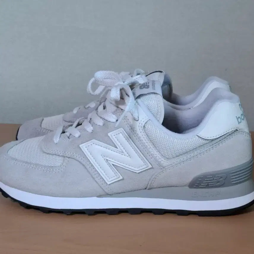 [BUNJANG] New Balance 574 Ivory 250 / 뉴발란스 574 아이보리 250