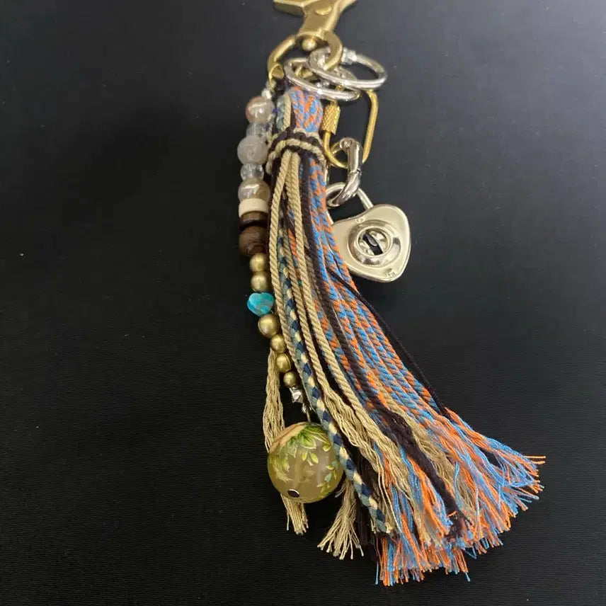 [BUNJANG] Vintage Bohemian Tassel Keychain with Heart Lock Beads / 빈티지 보혜미안 태슬 키링