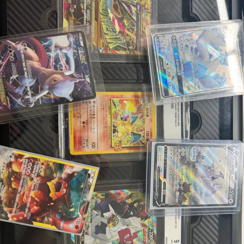 [BUNJANG] Pokemon Card Storage Box Bundle Set with Charizard, Rayquaza, and Assorted Cards / 포켓몬카드 수납박스+레쿠쟈+리자몽+잡카드 등 일괄판매만