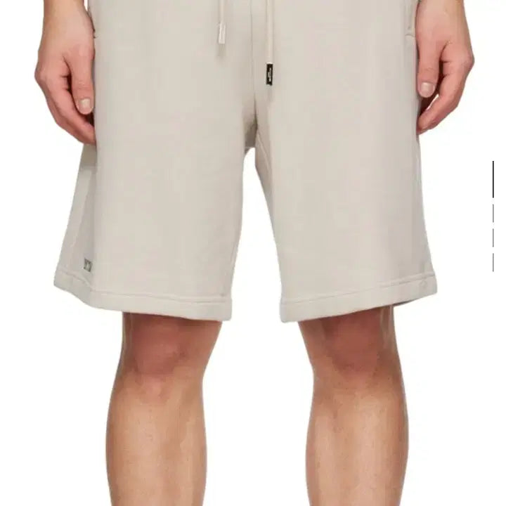 [BUNJANG] Wooyoungmi Beige Drawstring Shorts Size 52 / 418. 우영미 베이지 드로우스트링 쇼츠 52 사이즈