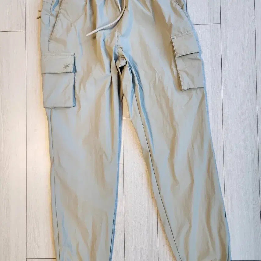 [BUNJANG] Snow Peak Women's Cinch Tech Two-Pocket Jogger Pants Beige (S22) / 새상품급) 스노우피크 씬테크 우먼스 투포켓 조거 팬츠 Beige (S22