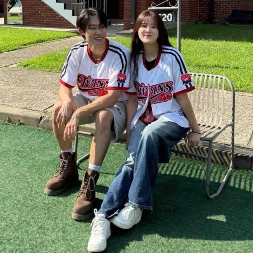 [BUNJANG] LG Twins Kirsh Cherry Collaboration Baseball Jersey (Size 110) / LG트윈스 키르시 체리 콜라보유니폼 [새제품]