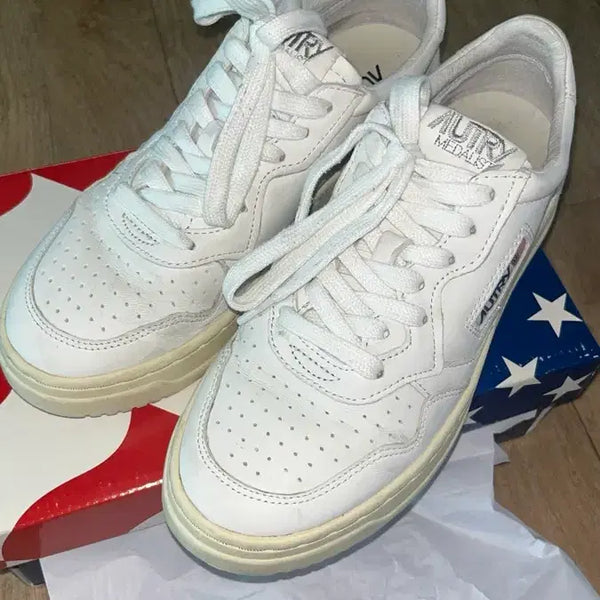 [BUNJANG] Autry Goat Skin Leather Sneakers (Size 38) - Full Box / Autry 오트리 고트스킨 38사이즈 풀박스