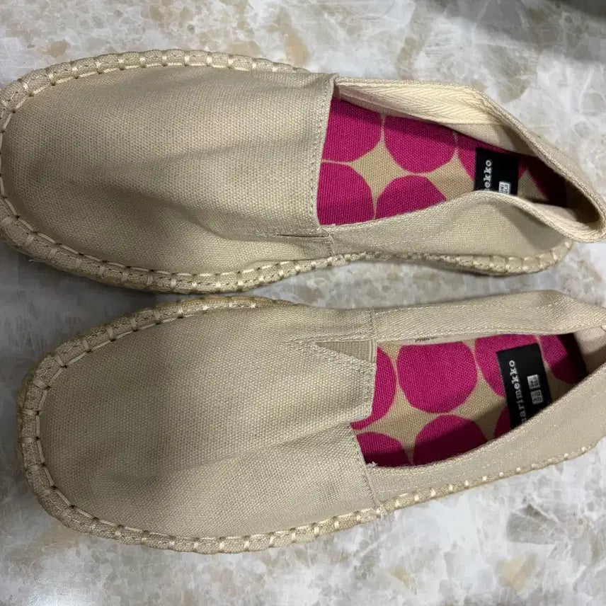 [BUNJANG] Uniqlo Marimekko Espadrille Shoes (Size S, Beige Polka Dot) / 미착용 유니클로 마리메꼬 에스파듀 S사이즈