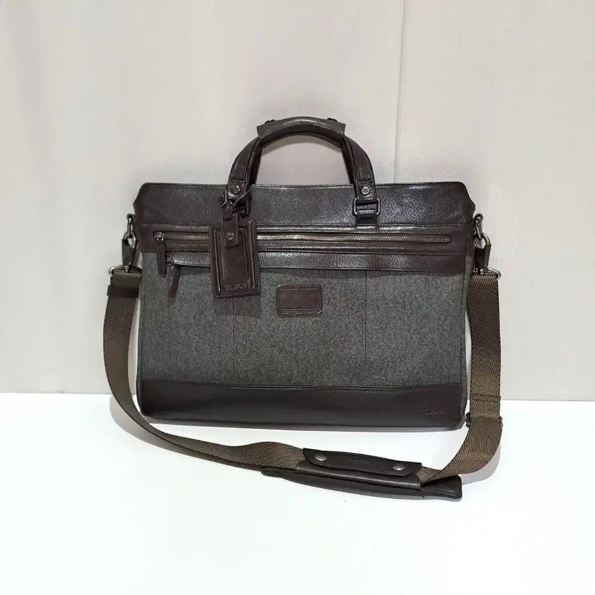 [BUNJANG] Tumi Astor Briefcase / (무료배송) 투미 아스토 브리프케이스 855