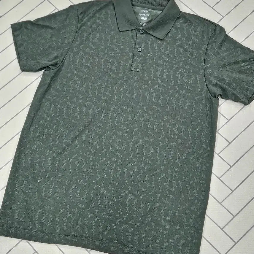 [BUNJANG] Uniqlo Men's L Functional Collar T-Shirt / 유니클로 남자L 기능성 반팔 카라티셔츠