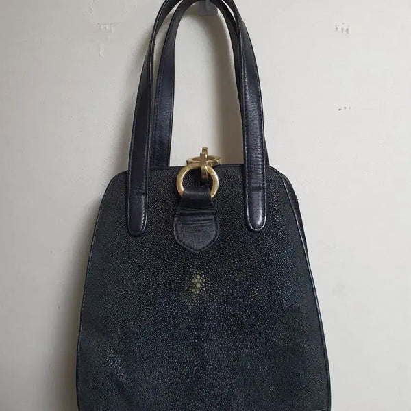 [BUNJANG] Rivet Genuine Stingray Leather Vintage Tote Bag / 리벳 Rivet 천연 가오리 가죽 (스팅레이) 희소성 높은 빈티지 토트백