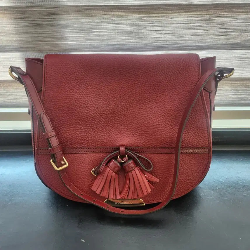 [BUNJANG] Burberry Burgundy Leather Handbag / 버버리 버건디색상 가방