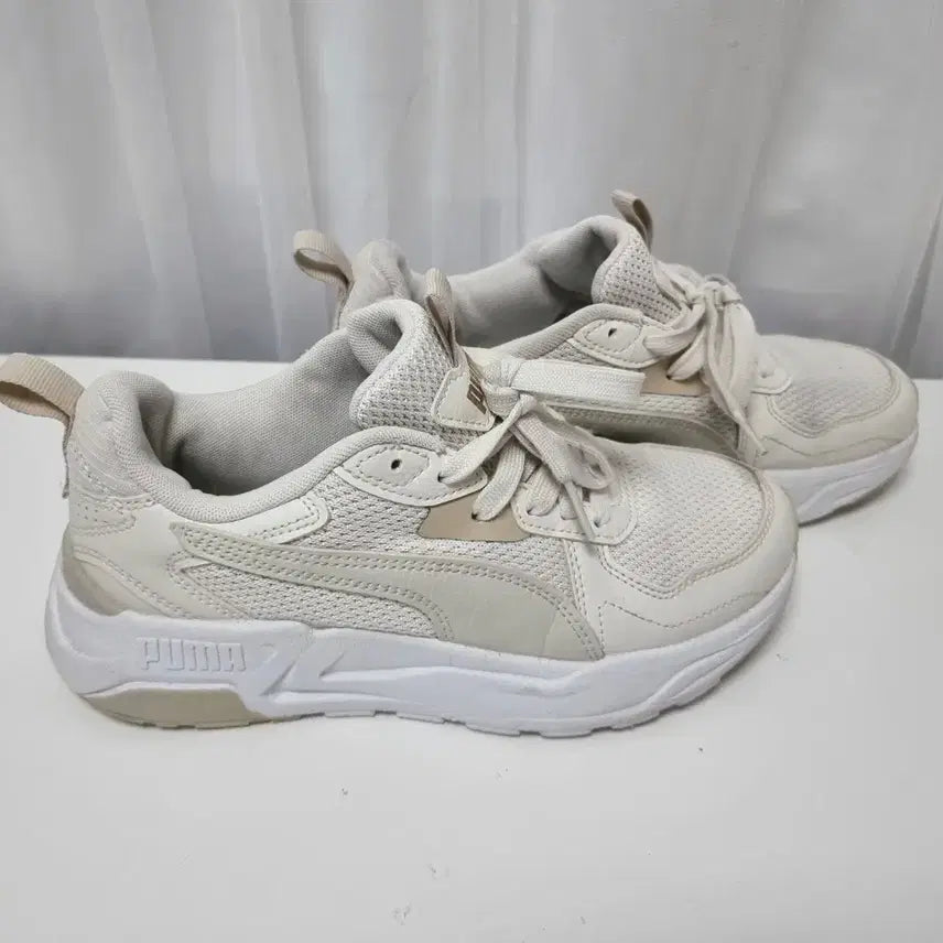 [BUNJANG] Puma Women's Sneakers Beige 225 / 여자 퓨마 운동화 225