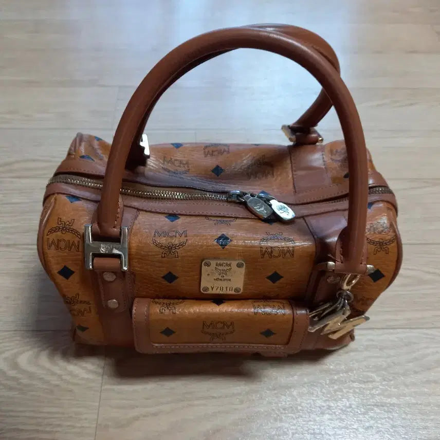 [BUNJANG] MCM Leather Tote Bag / mcm 가방