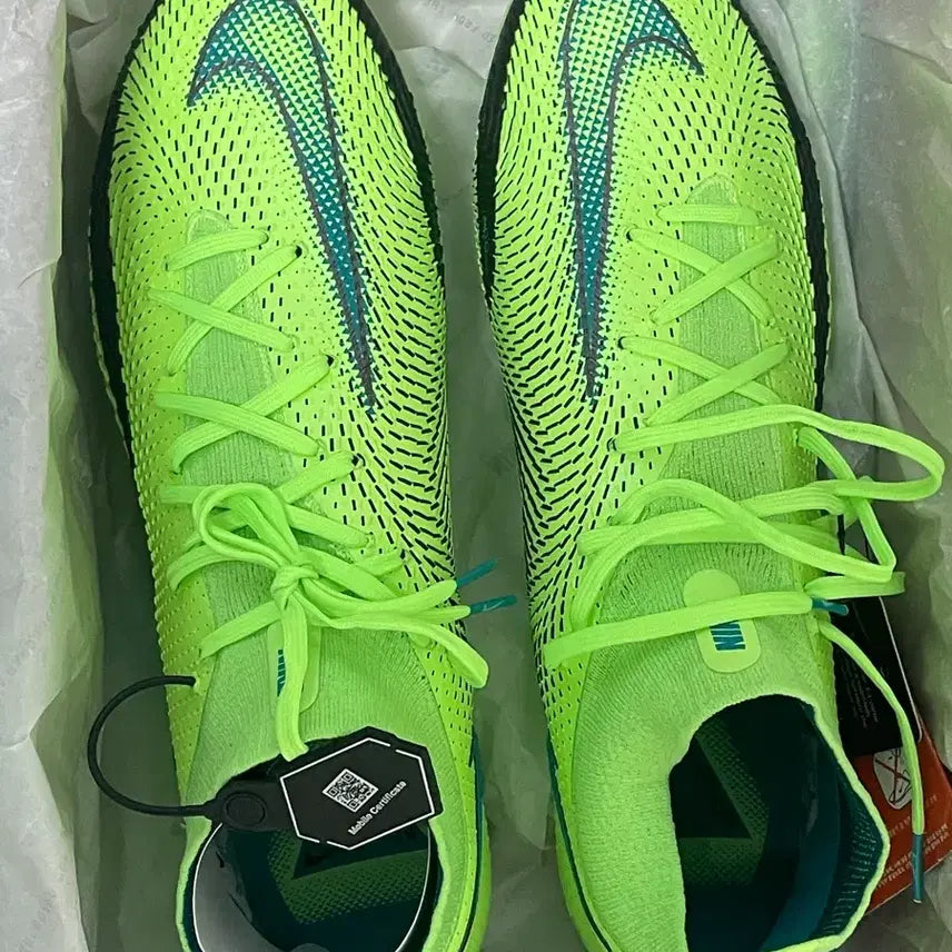 [BUNJANG] Nike Phantom GT Elite DG FG Soccer Cleats / (원가 이하) 나이키 팬텀 GT 엘리트 DG FG 축구화