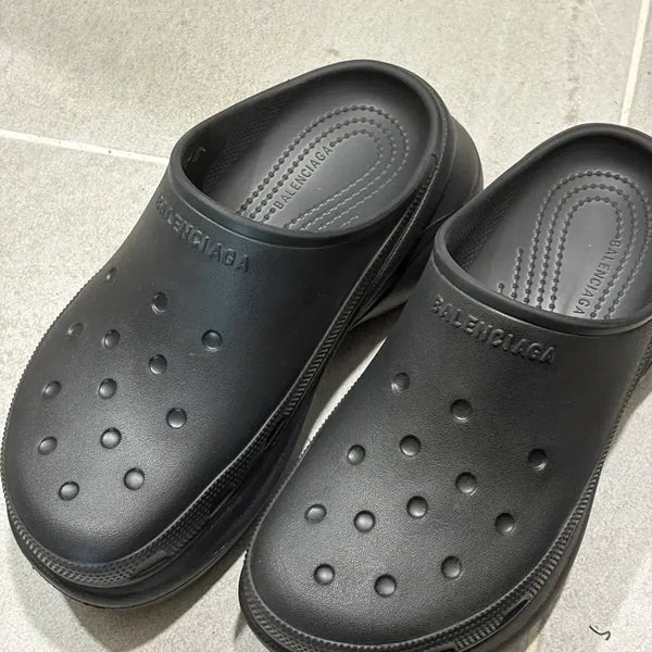 [BUNJANG] Balenciaga x Crocs Mules Black / [W39] 발렌시아가 x 크록스 뮬 블랙