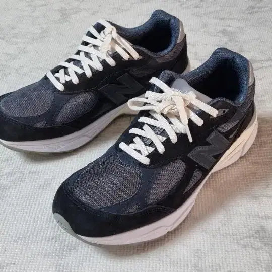 [BUNJANG] New Balance 990v3 Kith Genesis US 10.5 / 뉴발란스 990v3 키스 제네시스 285