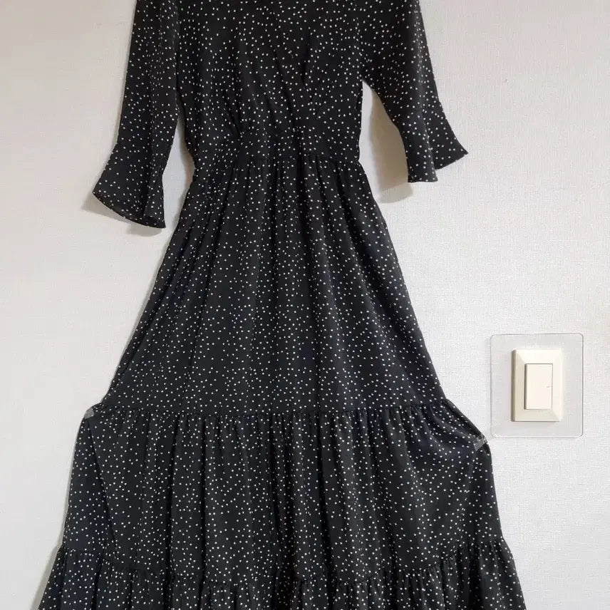 [BUNJANG] Hotping Dot Long Dress (Black) / 핫핑 도트 롱 원피스 (블랙)