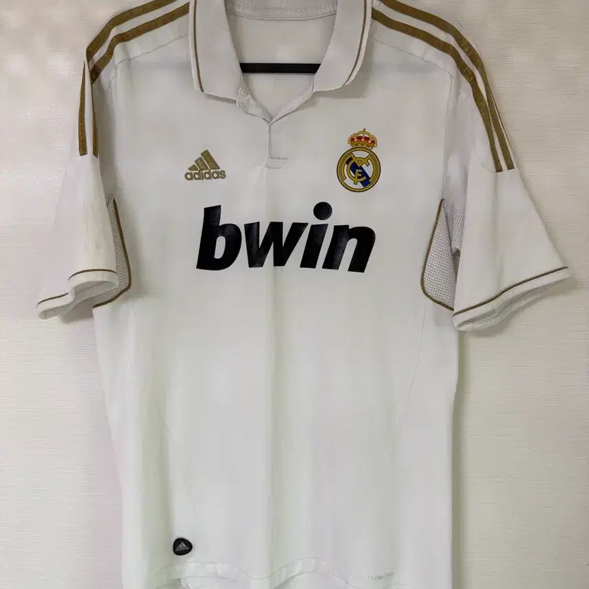 [BUNJANG] Real Madrid 11-12 Home Replica Jersey / [해외M] 11-12 레알마드리드 홈 레플리카
