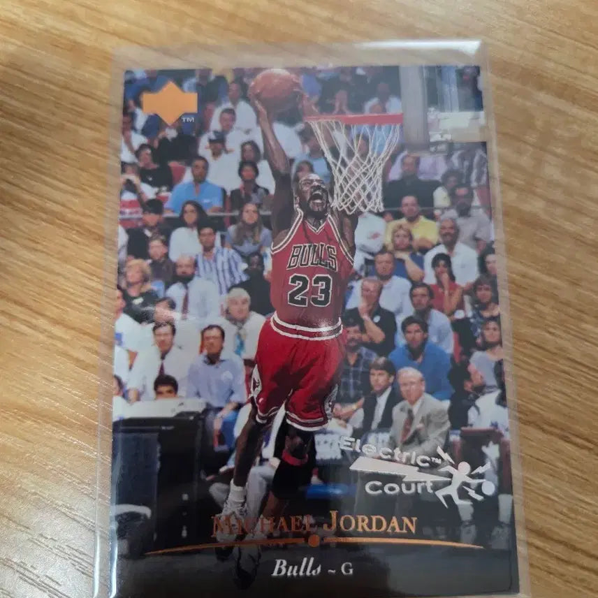 [BUNJANG] 1995 Michael Jordan Electric Court Basketball Card / 1995 마이클 조던 농구 카드 Electric Court