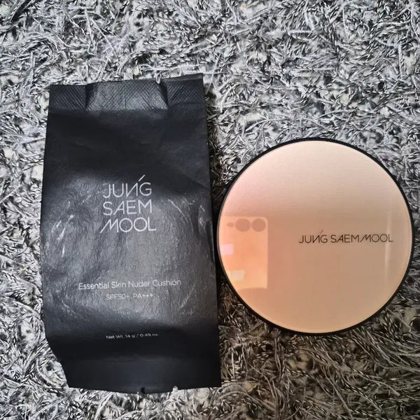 [BUNJANG] JUNGSAEMMOOL Essential Skin Nuder Cushion Light / 정샘물 에센셜 스킨 누더 쿠션 라이트