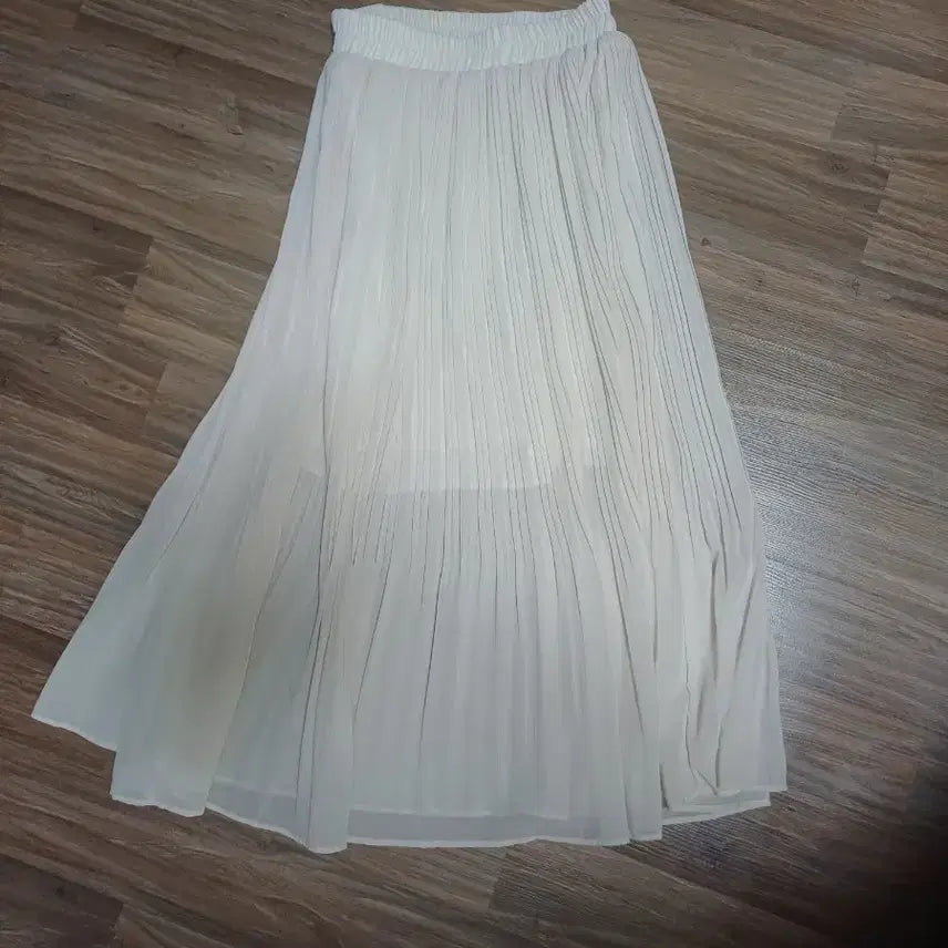 [BUNJANG] Pleated Long Skirt Ivory / 플리츠 롱 스커트 아이보리