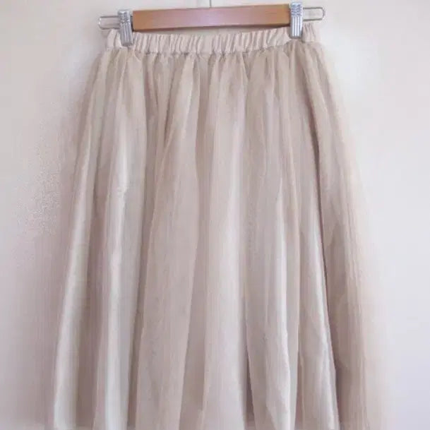 [BUNJANG] Beige "SHA" Skirt (New) / 베이지 " 샤 " 스커트 (새옷)