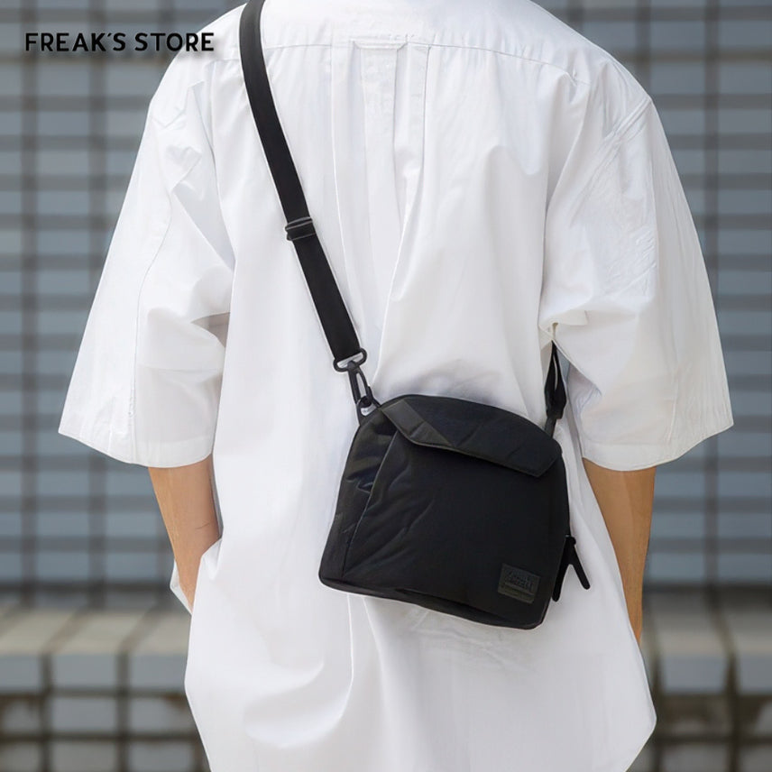 [BUNJANG] FREAK'S STORE x Gregory Tosty Quilted Shoulder Pouch / 프릭스 스토어 별주 그레고리 토스티 퀼트 숄더 파우치
