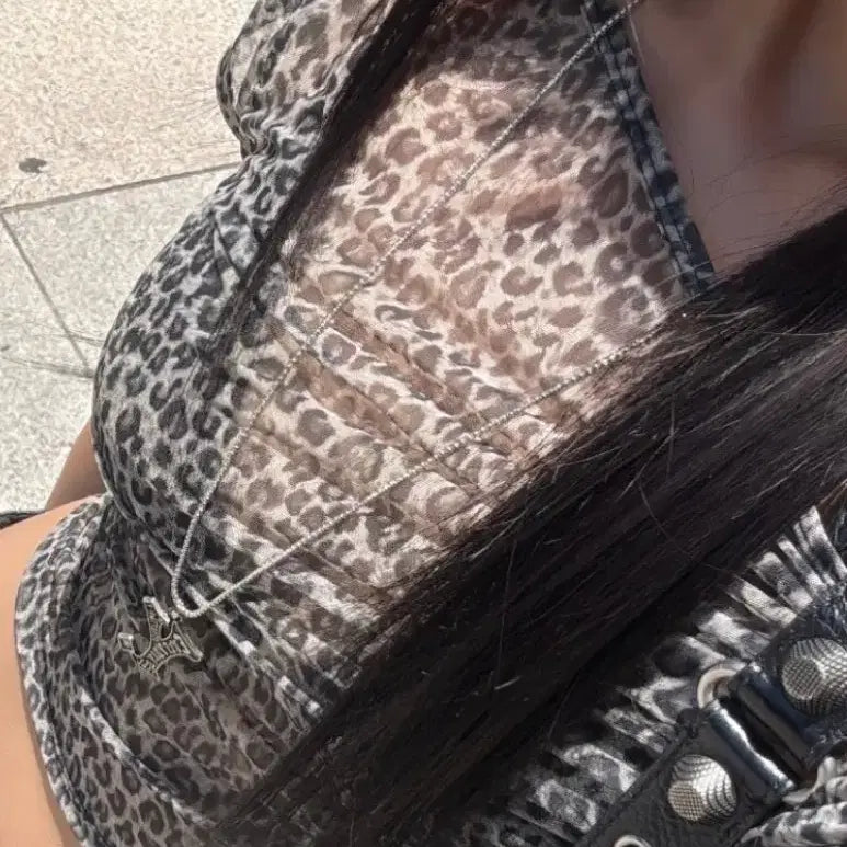 [BUNJANG] GILLAACHIVE See-Through T-Shirt / 길라아카이브 시스루티