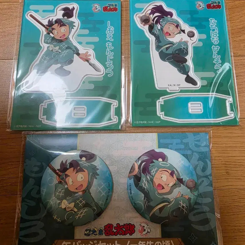 [BUNJANG] Nintama Rantaro 6 Nin 1st Year Acrylic Stand & Can Badge Set (Senshou, Monjiro) / 닌타마 6닌 1학년 1닌 아크릴스탠드 캔뱃지 센조 몬지로 6이