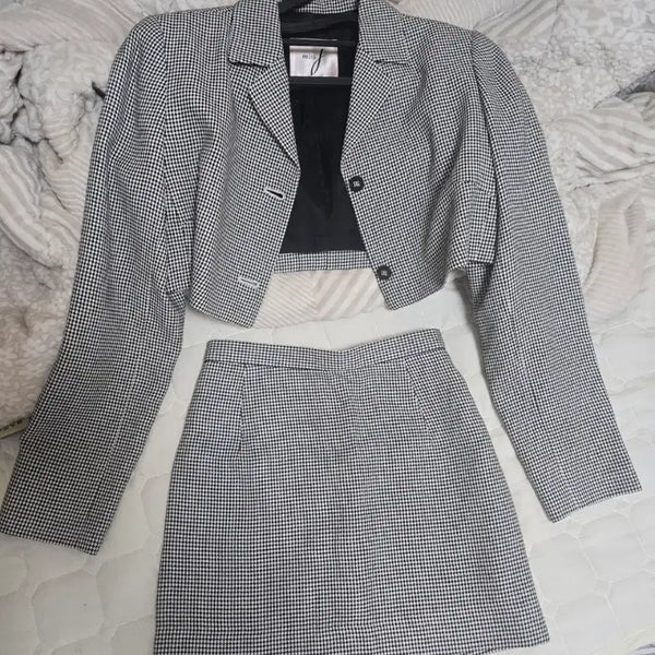 [BUNJANG] Two-Piece Set: Jacket and Skirt / 투피스 하객룩