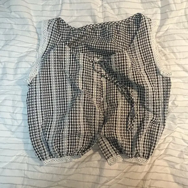[BUNJANG] Checkered Sleeveless Blouse / 체크무늬 블라우스